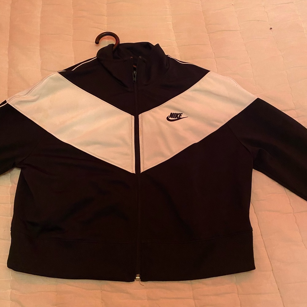 Nike sweater